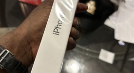 New
													Apple iPhone 11 - Straight Talk, Black, 64 GB, A2111, photo 2 of 4