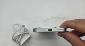 Mint
													Google Pixel 9 - Unlocked, Wintergreen, 128 GB, 12 GB, G2YBB, photo 5 of 9