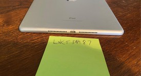 Good
													Apple iPad 6th Gen - Wi-Fi, Silver, 32 GB, A1893, photo 6 of 6