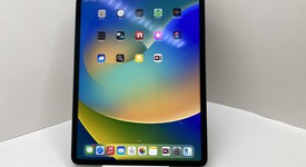 Good
													Apple iPad Pro 12.9" 5th Gen 2021 - Unlocked, Gray, 128 GB, photo 3 of 7