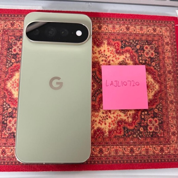 Google Pixel 11 Pro XL - Unlocked, 256 GB, Olive, 12 GB, GBC0H