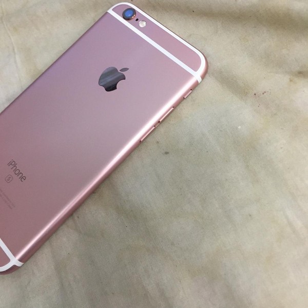 Apple iPhone 6S - Unlocked, 32 GB, Rose Gold, A1633