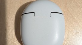 Used
													Google Pixel Buds Pro - Coral, photo 4 of 5