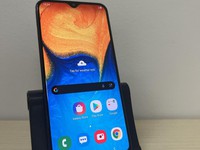 Samsung Galaxy A20