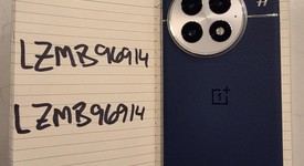 Good
													OnePlus 13 - Unlocked, Midnight Ocean, 512 GB, 16 GB, photo 4 of 18