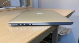 Good
													MacBook Pro 2015 (Retina) - 15" - Silver, 256 GB, 16 GB, photo 4 of 14