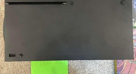 Good
													Xbox Series X (2020) - Black, 1 TB, standard, photo 4 of 10