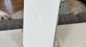 Mint
													Apple iPhone 16 Pro Max - Unlocked, White, 512 GB, A3084, photo 4 of 12
