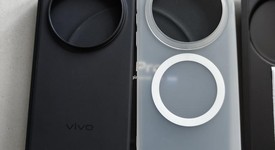 Mint
													Vivo X300 Pro - Unlocked Non-US, Phantom Black, 512 GB, 16 GB, photo 2 of 12