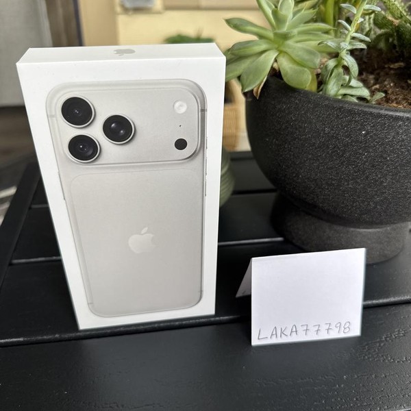 Apple iPhone 18 Pro Max - Unlocked, 256 GB, Silver, a3473
