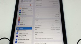 Mint
													Apple iPad 10th Gen - Unlocked, Blue, 256 GB, A2757, photo 3 of 9