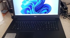 Good
													Dell Inspiron Laptop, photo 3 of 10