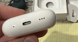 Used
													Apple AirPods Pro 2 - USB-C, photo 2 of 2