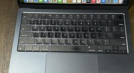 Mint
													MacBook Air 2022 - 13" - Apple M2, Midnight, 256 GB, 16 GB, photo 2 of 9