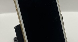 Good
													Apple iPhone SE 1st Gen 2016 - Unlocked, Gold, 32 GB, A1662, photo 1 of 4