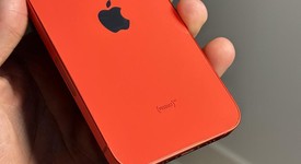 Mint
													Apple iPhone 12 - Unlocked, Red, 64 GB, A2172, photo 2 of 6