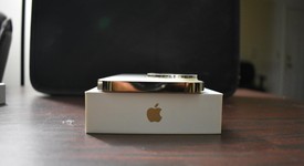 Mint
													Apple iPhone 14 Pro Max - Unlocked, Gold, 128 GB, A2651, photo 4 of 7