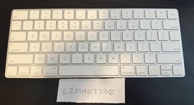 Used
													Apple Magic Keyboard, photo 1 of 2