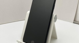 Fair
													Apple iPhone SE 3rd Gen 2022 - Unlocked, Midnight, 256 GB, A2595, photo 2 of 8