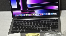 Fair
													MacBook Pro 2022 - 13" - Apple M2, Gray, 512 GB, 8 GB, photo 1 of 12