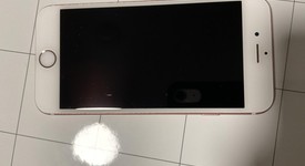 Good
													Apple iPhone 6S - AT&T, Rose Gold, 32 GB, A1633, photo 5 of 6