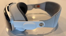 Mint
													Apple Vision Pro - 512 GB, photo 3 of 13