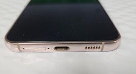 Good
													Samsung Galaxy S22 Plus - AT&T, Rose Gold, 256 GB, 8 GB, SM-S906U, photo 3 of 6