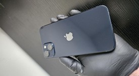 Good
													Apple iPhone 13 - Unlocked, Midnight, 128 GB, A2482, photo 1 of 12