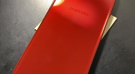 Fair
													Samsung Galaxy J6 Plus - Unlocked Non-US, Red, 32 GB, 3 GB, photo 4 of 9