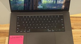 Good
													MacBook Pro Late 2023 (M3) - 16" - Apple M3 Pro 12-core, Black, 512 GB, 18 GB, 18-core GPU, photo 3 of 9