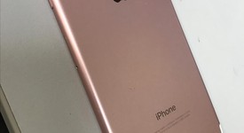 Good
													Apple iPhone 7 - Sprint, Rose Gold, 128 GB, A1660, photo 6 of 6