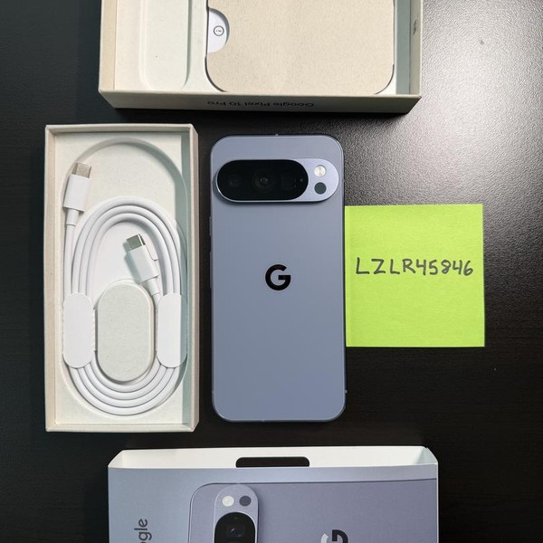 Google Pixel 10 Pro - Unlocked, 128 GB, Moonstone, G4QUR