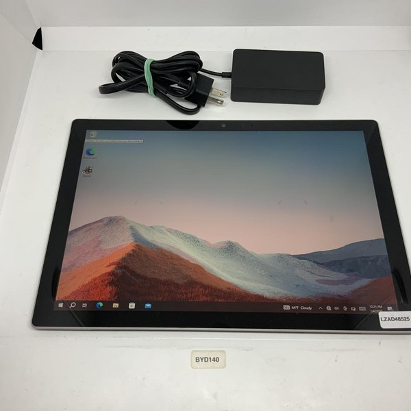 Microsoft Surface Pro 7 Plus - 1 TB, Platinum, 16 GB, Intel Core i7, Wi-Fi