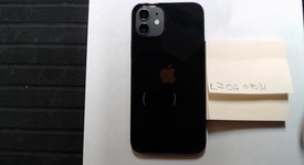 Good
													Apple iPhone 12 - Verizon, Black, 64 GB, A2172, photo 4 of 4
