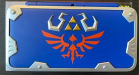 Good
													New Nintendo 2DS XL - Silver, 1 GB, Hylian Shield Edition, photo 2 of 15