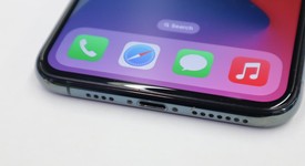 Good
													Apple iPhone 11 Pro Max - AT&T, Green, 256 GB, A2161, photo 2 of 8