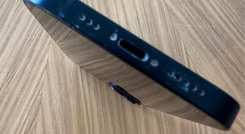 Fair
													Apple iPhone 13 - Unlocked, Midnight, 128 GB, A2482, photo 3 of 6