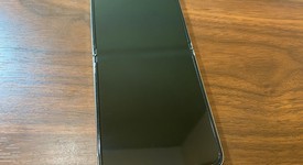 Good
													Samsung Galaxy Z Flip5 - T-Mobile, Mint, 256 GB, 8 GB, SM-F731U, photo 2 of 4