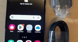 Mint
													Samsung Galaxy S22 - AT&T, Black, 128 GB, 8 GB, SM-S901U, photo 1 of 8