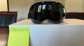 Good
													Apple Vision Pro - 512 GB, photo 1 of 12