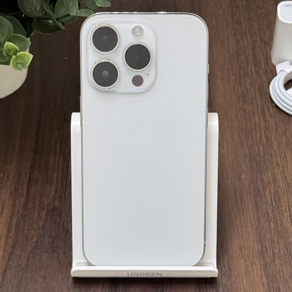 Apple iPhone 14 Pro - Unlocked, 256 GB, Silver, A2650