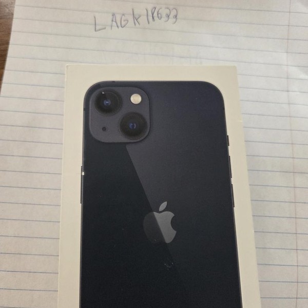 Apple iPhone 13 - Cricket, 128 GB, Midnight, A2482