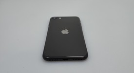 Good
													Apple iPhone SE 2nd Gen 2020 - Unlocked, Black, 64 GB, A2275, photo 2 of 6
