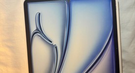 New
													Apple iPad Air 13" (M2) 2024 - Unlocked, Blue, 256 GB, A2899, photo 1 of 2