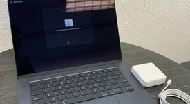 Mint
													MacBook Air 2024 (M3) - 15" - Apple M3, Midnight, 256 GB, 16 GB, 10-core GPU, photo 1 of 10