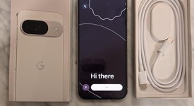 Mint
													Google Pixel 9 - Unlocked, Porcelain, 128 GB, 12 GB, G2YBB, photo 3 of 14