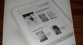 New
													Nook Glowlight - Wi-Fi, White, 4 GB, photo 1 of 4