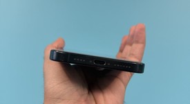 Good
													Apple iPhone 16 Pro Max - Unlocked, Black, 256 GB, A3084, photo 5 of 6