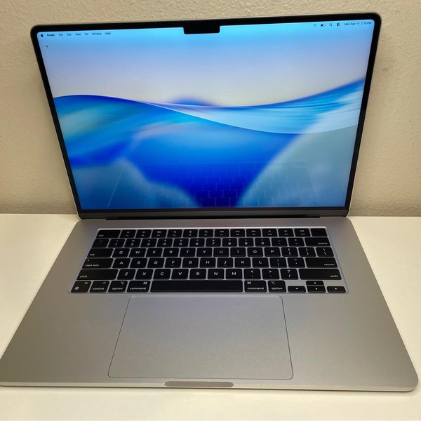 MacBook Air 2023 (M2) - 15 inch - 256 GB, Silver, 8 GB, Apple M2