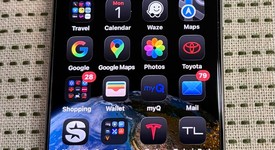 Mint
													Apple iPhone 16 Pro - Unlocked, Natural, 512 GB, A3083, photo 2 of 11